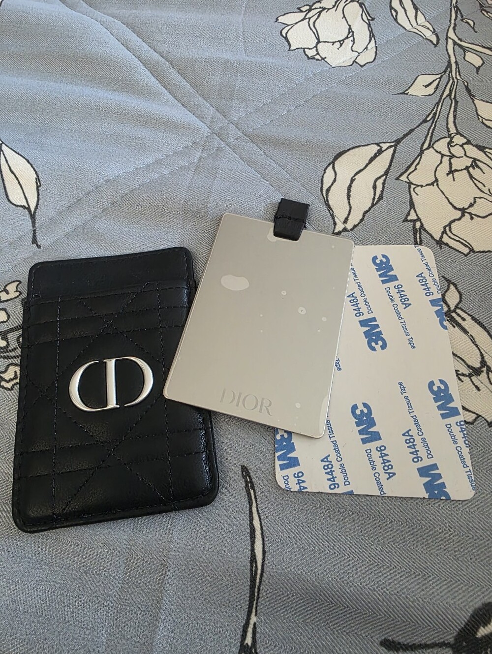 Authentic Black Quilted Dior Mirror & Card Holder For Cell Phones 3M BRAND NEW - Picture 4 of 5